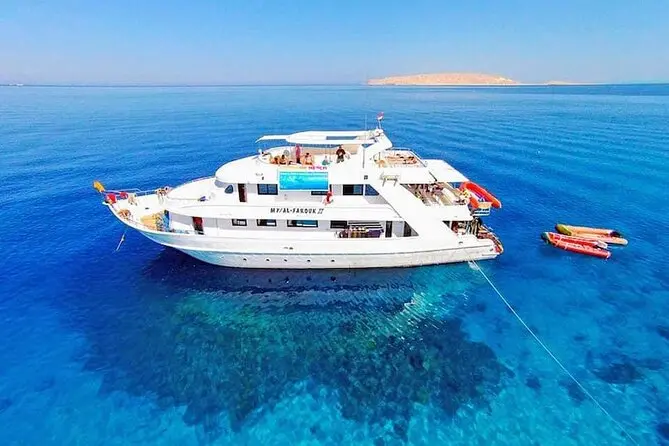 Tiran Island Snorkeling Trip From Sharm El Sheikh By Boat